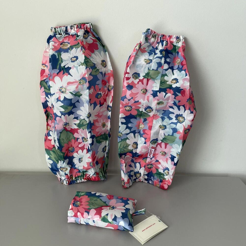 Cath Kidston Daisy Foldable Waterproof Cooking Sleeve Covers NWT
